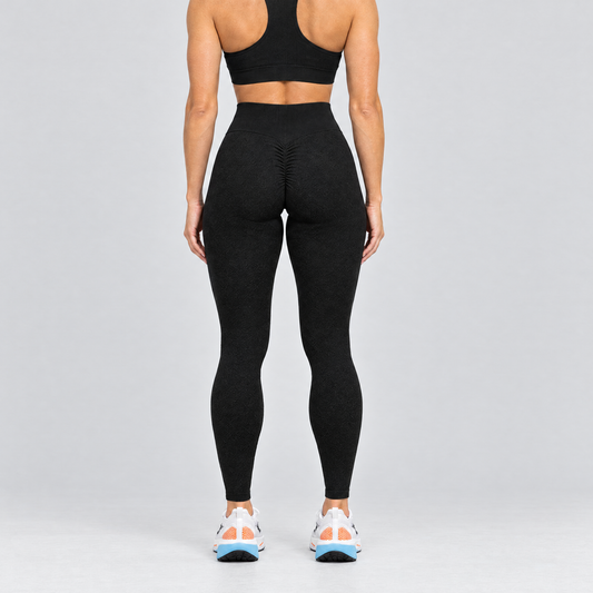 Women's Seamless Scrunch Leggings in Black – back view