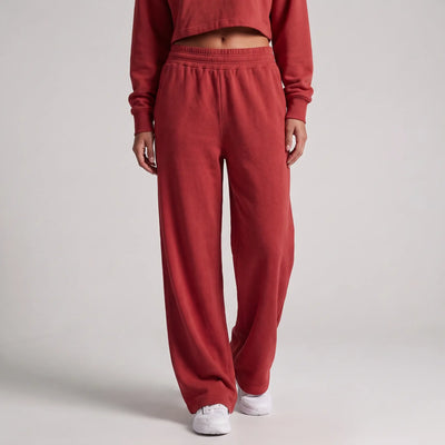 Women's Post-Run Recovery Set | Cropped Half-Zip Sweatshirt & Wide-Leg Sweatpants