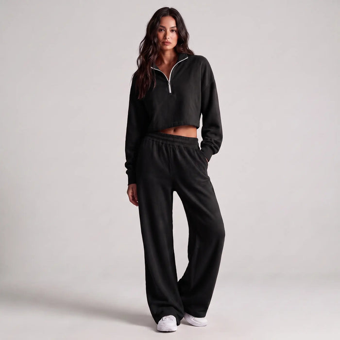 Women's Post-Run Recovery Set | Cropped Half-Zip Sweatshirt & Wide-Leg Sweatpants