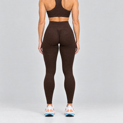 Women's Seamless Scrunch Leggings in Dark Brown – back view