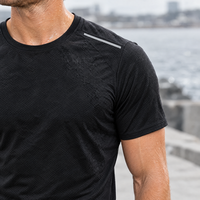 The quick-dry running t-shirt in use