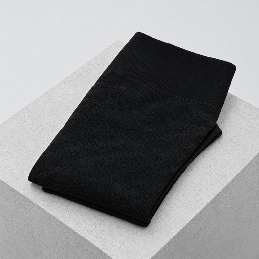 The scrunch leggings laid out flat